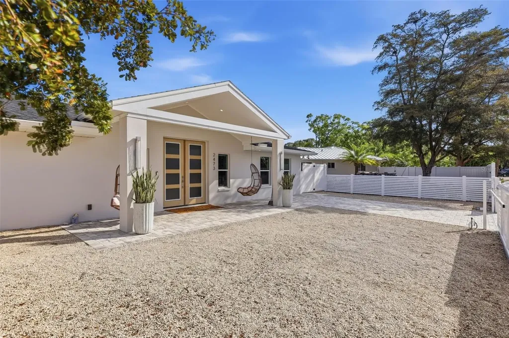 2473 Ringling Boulevard Sarasota FL 34237
