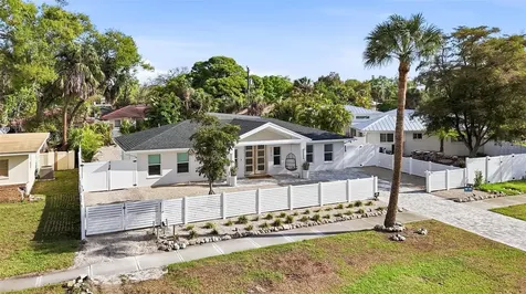 2473 Ringling Boulevard Sarasota FL 34237
