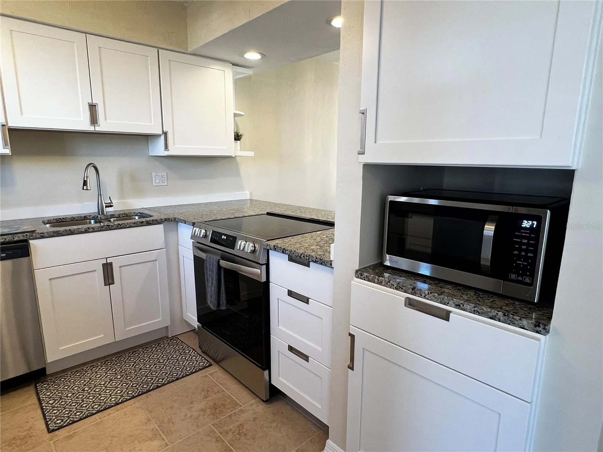 1801 Gulf Drive N Bradenton Beach FL 34217
