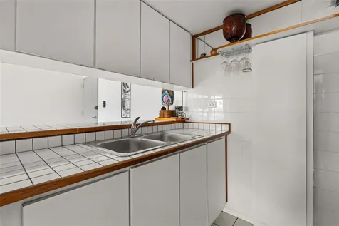5349 Avenida Isla Verde Carolina PR 00979