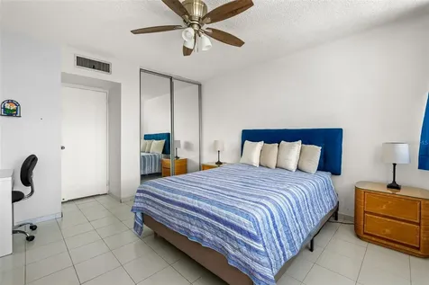 5349 Avenida Isla Verde Carolina PR 00979