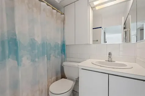 5349 Avenida Isla Verde Carolina PR 00979