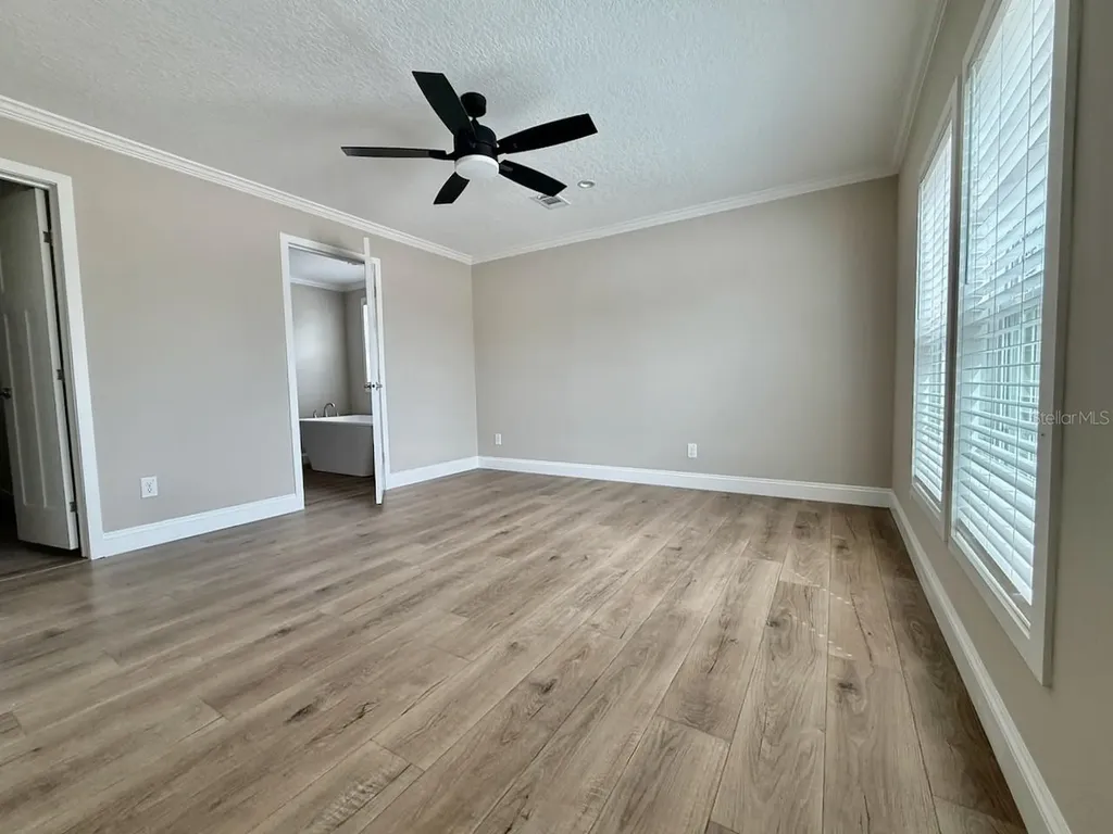 15033 NW 264th Street Okeechobee FL 34972