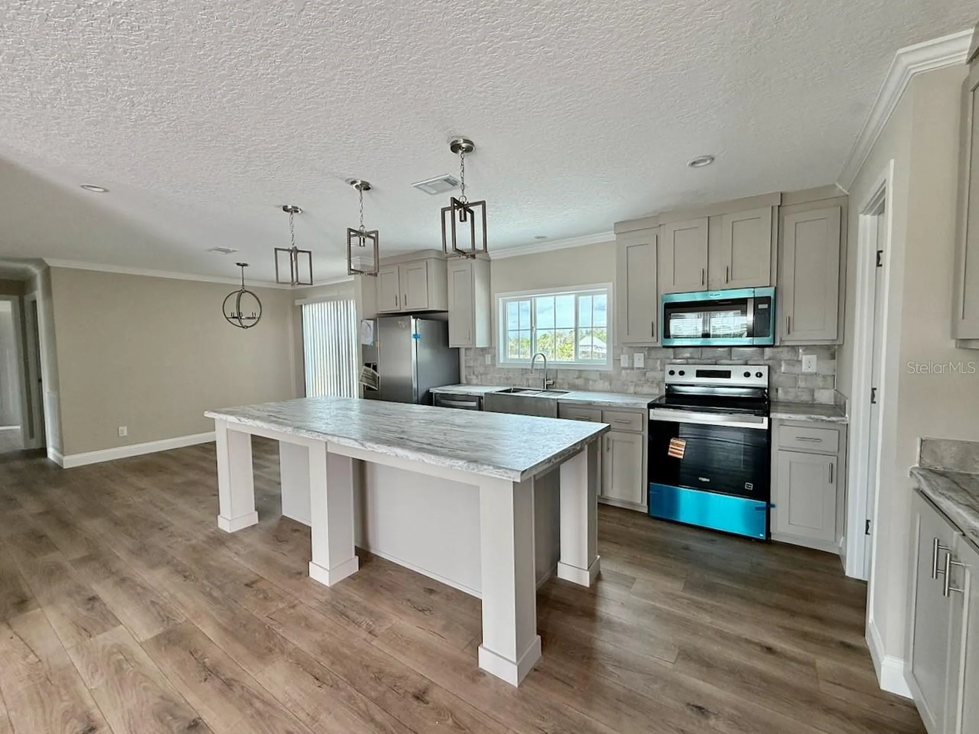 15033 NW 264th Street Okeechobee FL 34972