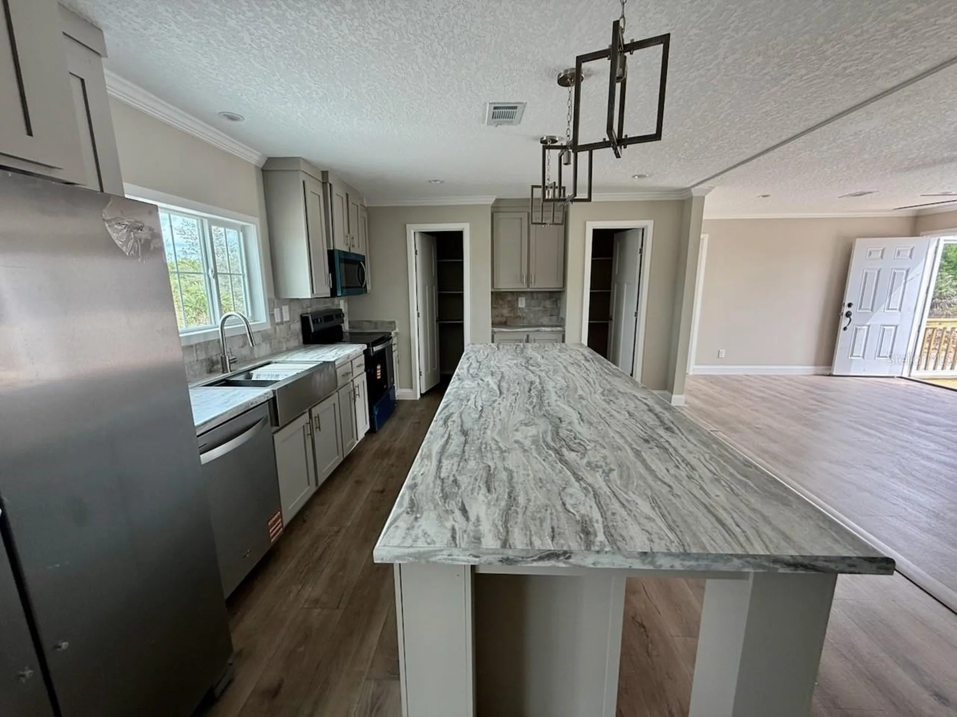 15033 NW 264th Street Okeechobee FL 34972