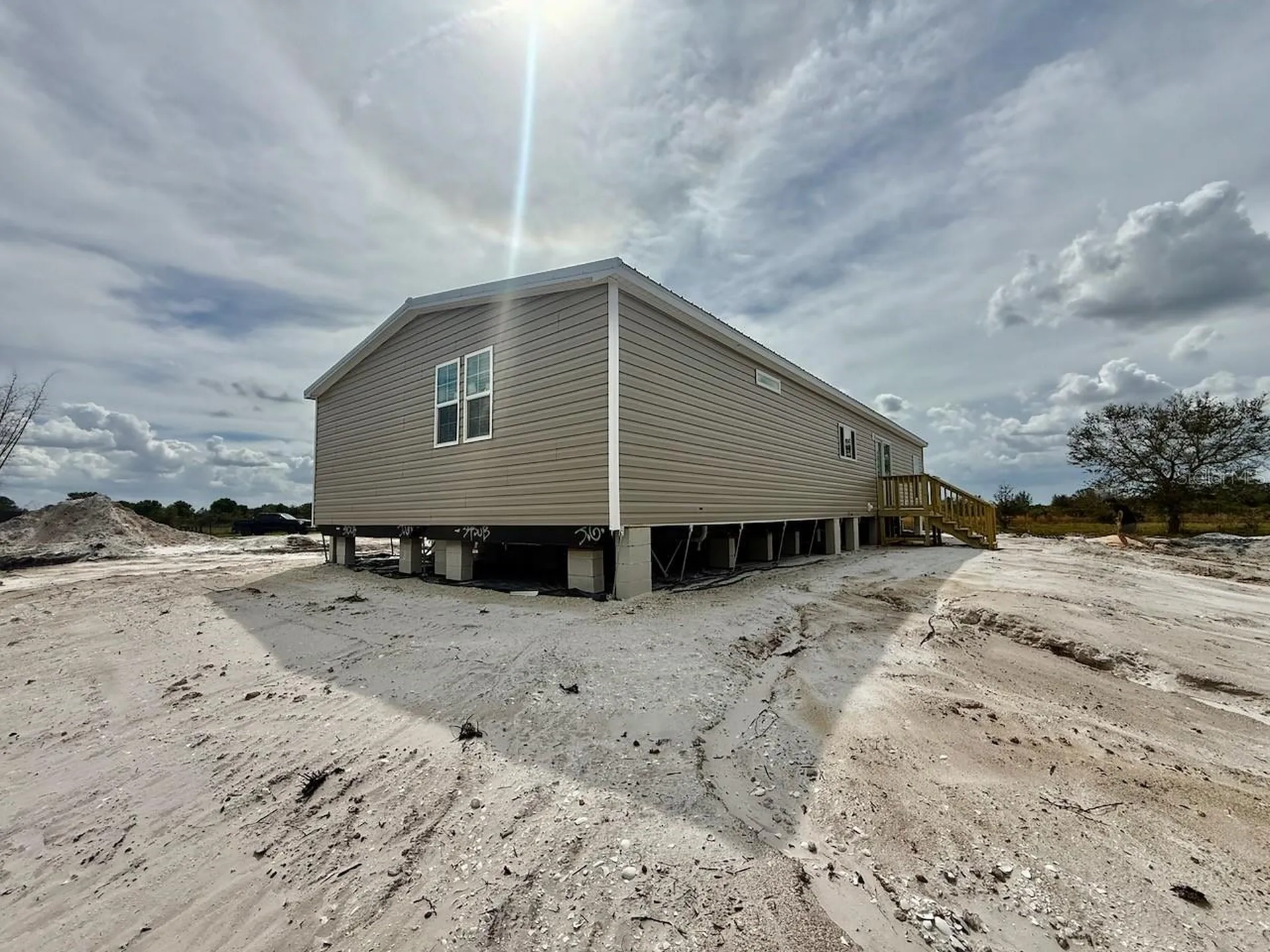 15033 NW 264th Street Okeechobee FL 34972