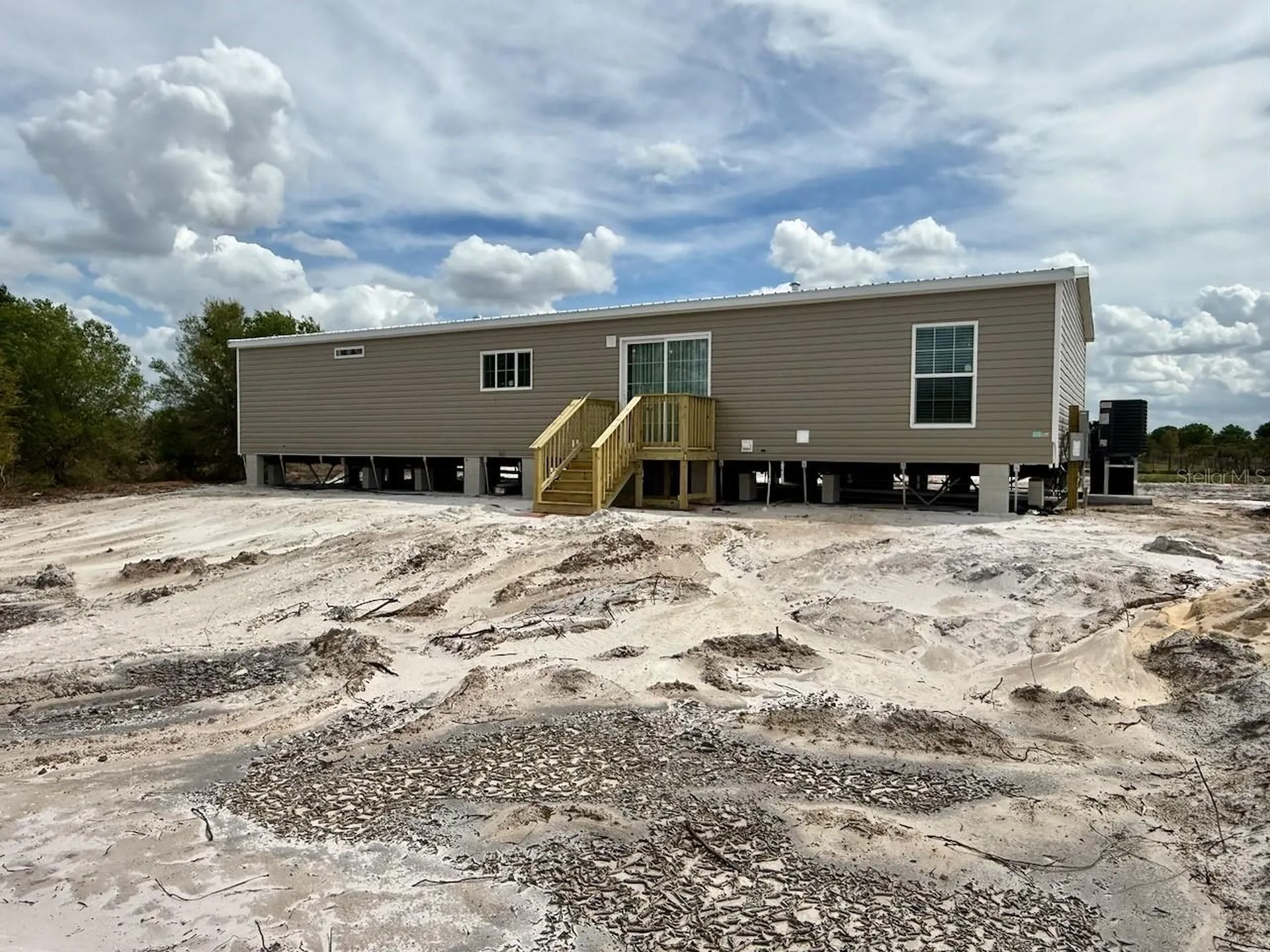 15033 NW 264th Street Okeechobee FL 34972