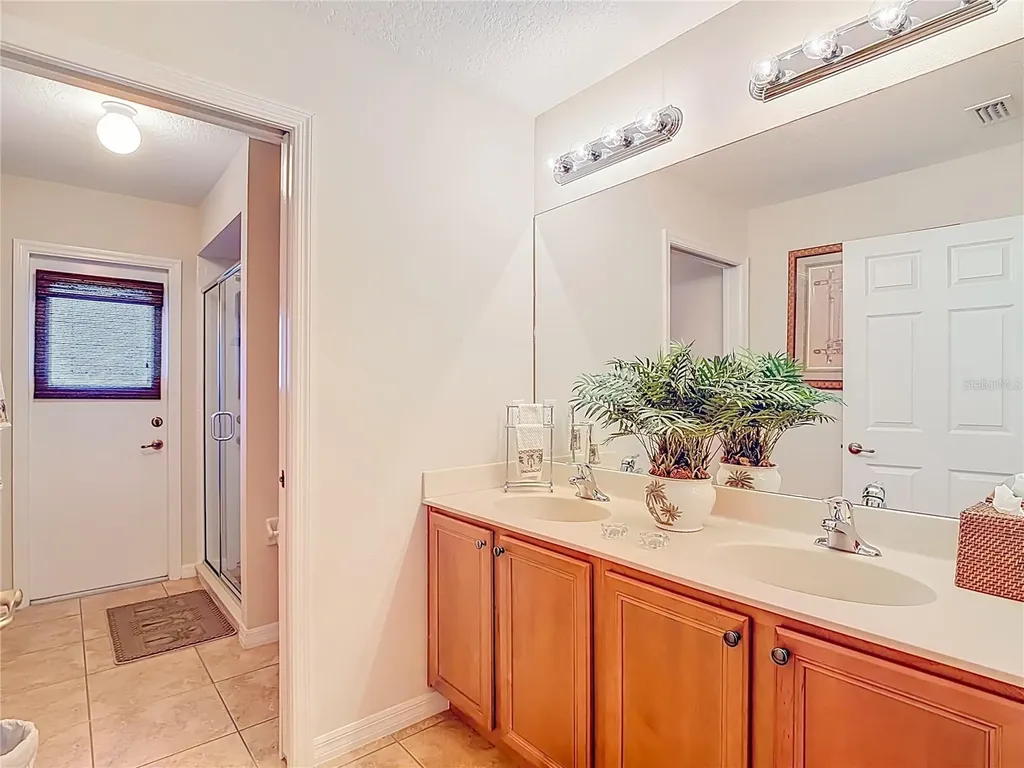 277 Magneta Loop Auburndale FL 33823