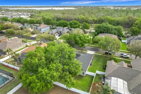 277 Magneta Loop Auburndale FL 33823