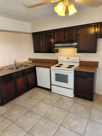1882 Caralee Boulevard Orlando FL 32822