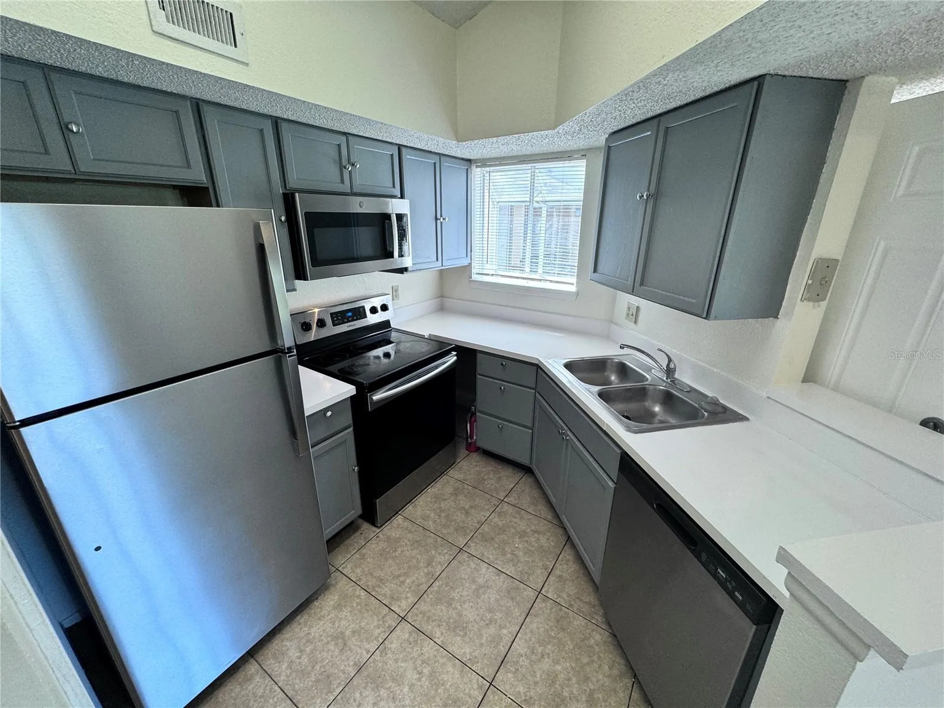 1932 Lake Atriums Circle Orlando FL 32839