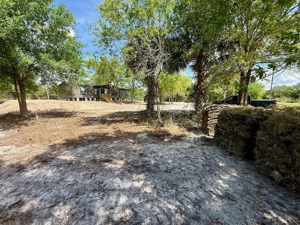 18127 NW 278th Street Okeechobee FL 34972