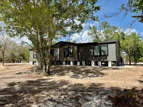 18127 NW 278th Street Okeechobee FL 34972