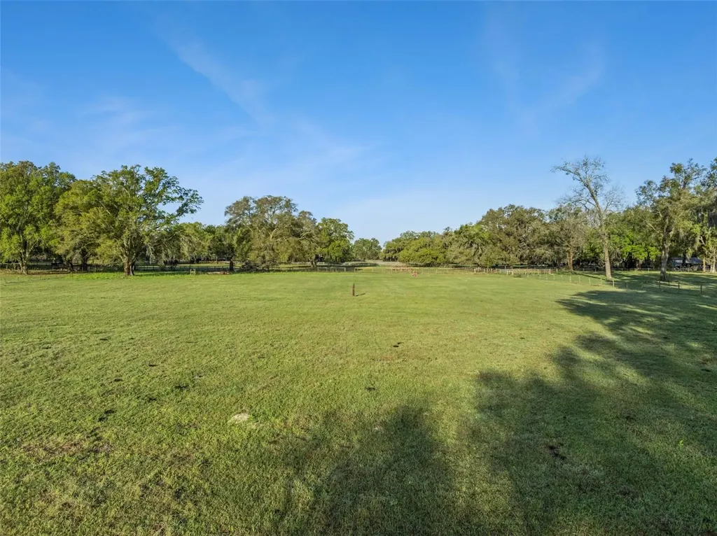 S Highway 475 Oxford FL 34484