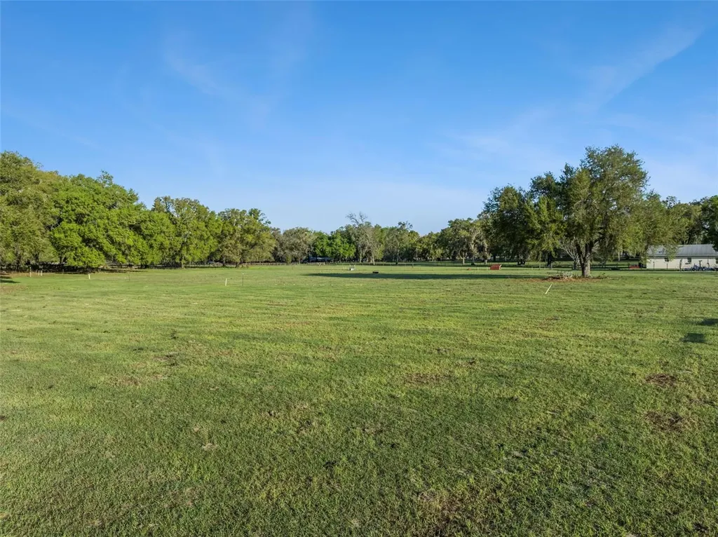 S Highway 475 Oxford FL 34484