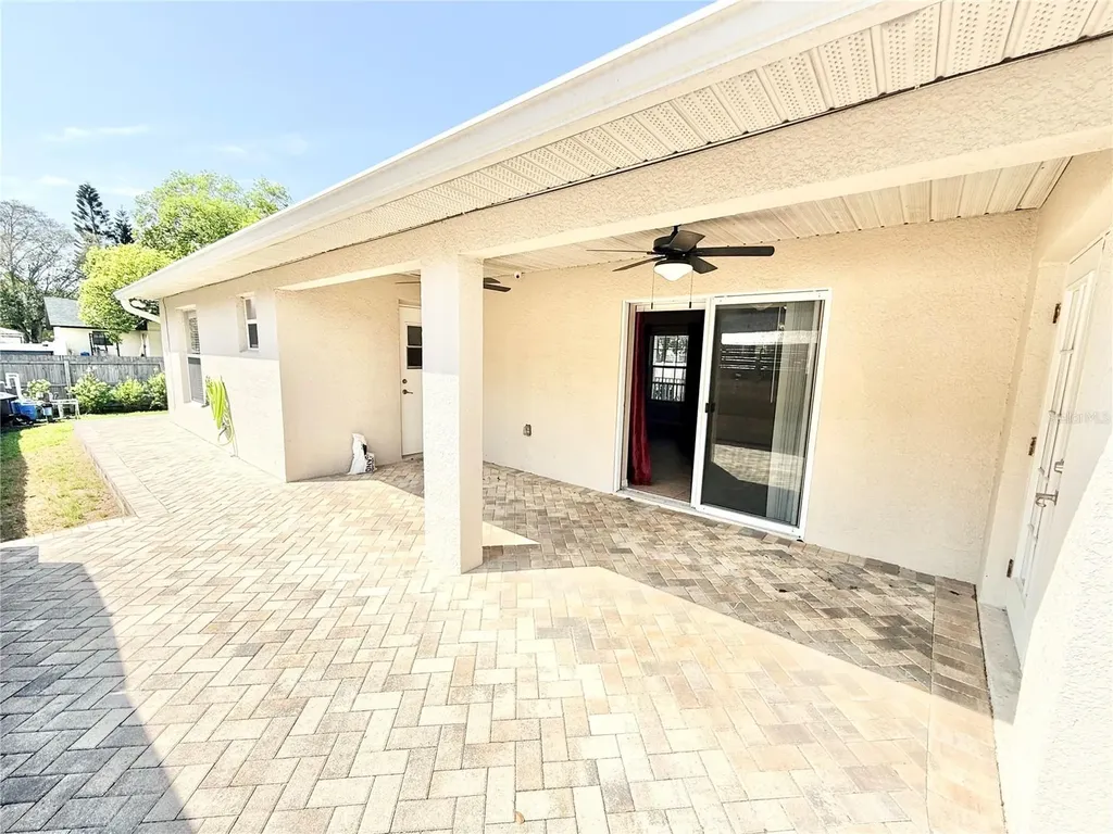 1220 Myrtle Avenue St Cloud FL 34771