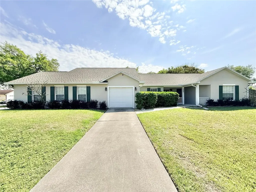 1220 Myrtle Avenue St Cloud FL 34771