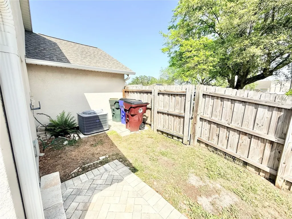 1220 Myrtle Avenue St Cloud FL 34771