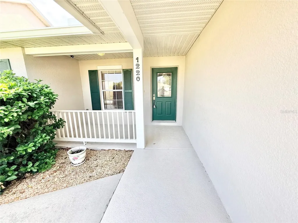 1220 Myrtle Avenue St Cloud FL 34771
