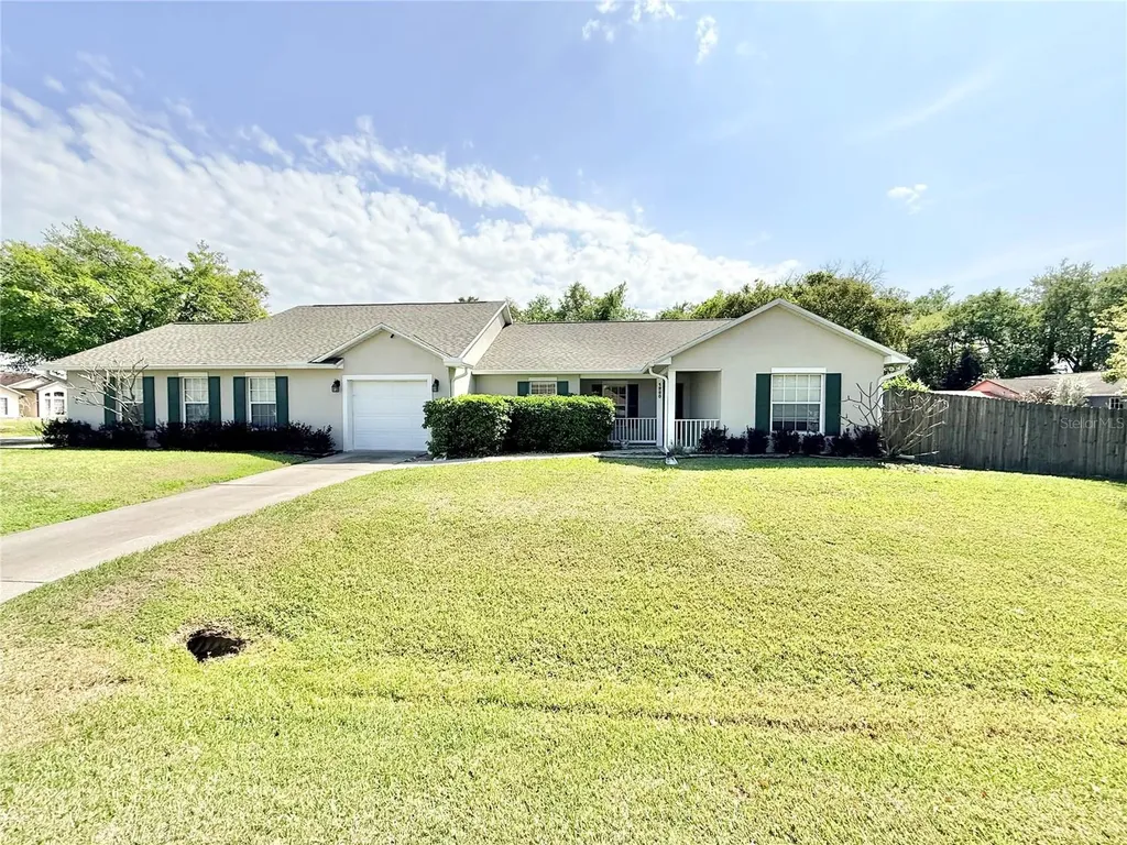 1220 Myrtle Avenue St Cloud FL 34771