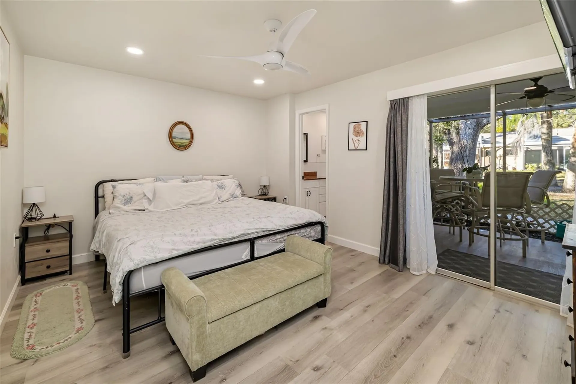 5023 Village Gardens Drive Sarasota FL 34234