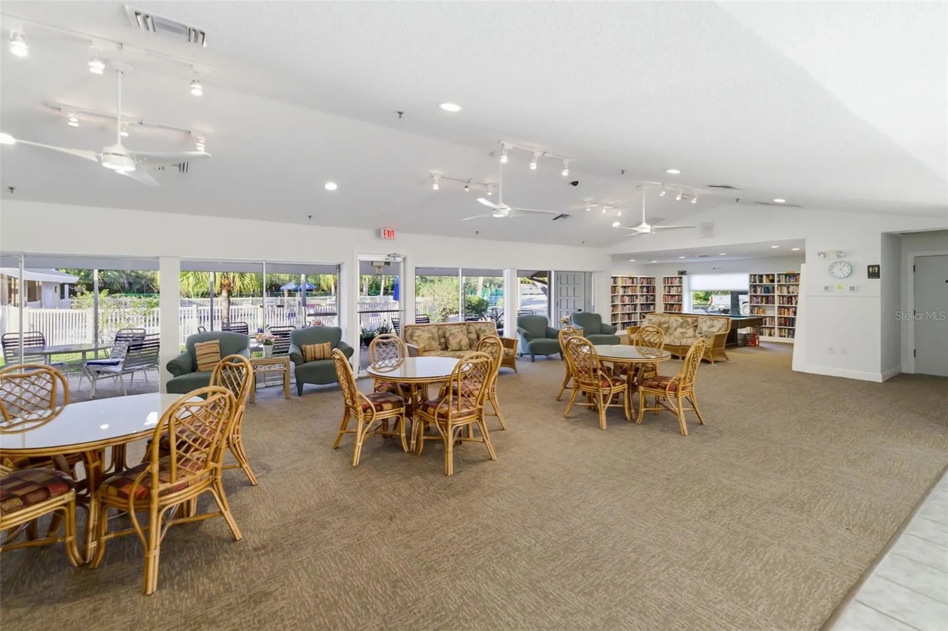 5023 Village Gardens Drive Sarasota FL 34234