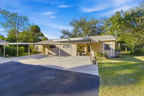 5023 Village Gardens Drive Sarasota FL 34234