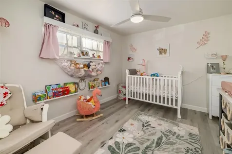 5023 Village Gardens Drive Sarasota FL 34234