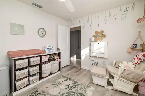 5023 Village Gardens Drive Sarasota FL 34234
