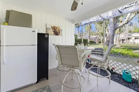 5023 Village Gardens Drive Sarasota FL 34234