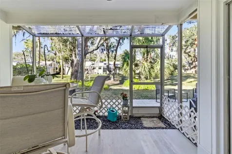 5023 Village Gardens Drive Sarasota FL 34234