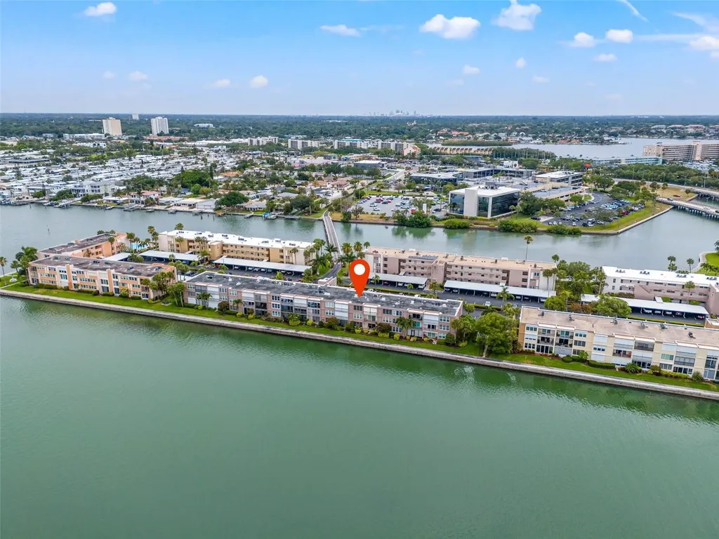 7540 Bay Island Drive S South Pasadena FL 33707