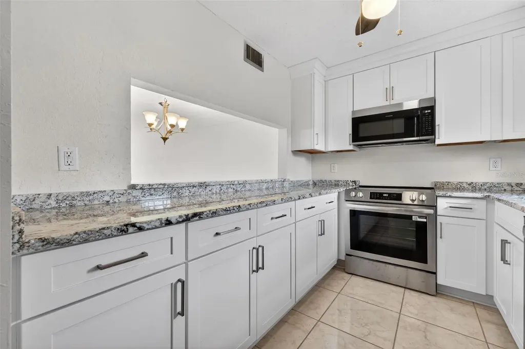 7540 Bay Island Drive S South Pasadena FL 33707
