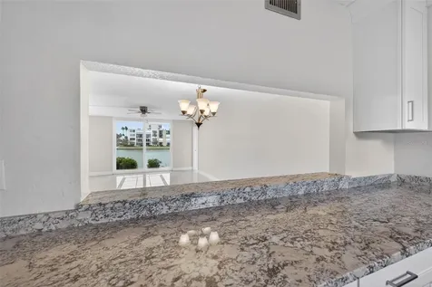 7540 Bay Island Drive S South Pasadena FL 33707