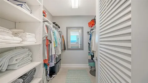 2425 Gulf Of Mexico Drive Longboat Key FL 34228