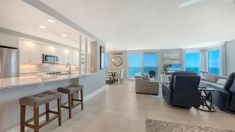 2425 Gulf Of Mexico Drive Longboat Key FL 34228