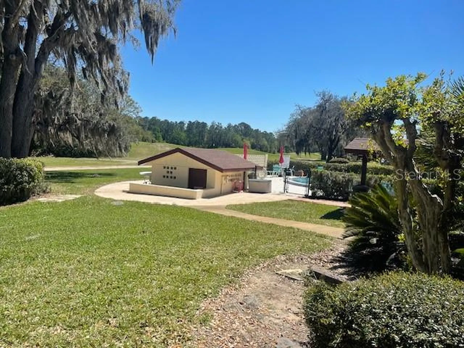 666 Midway Drive Ocala FL 34472