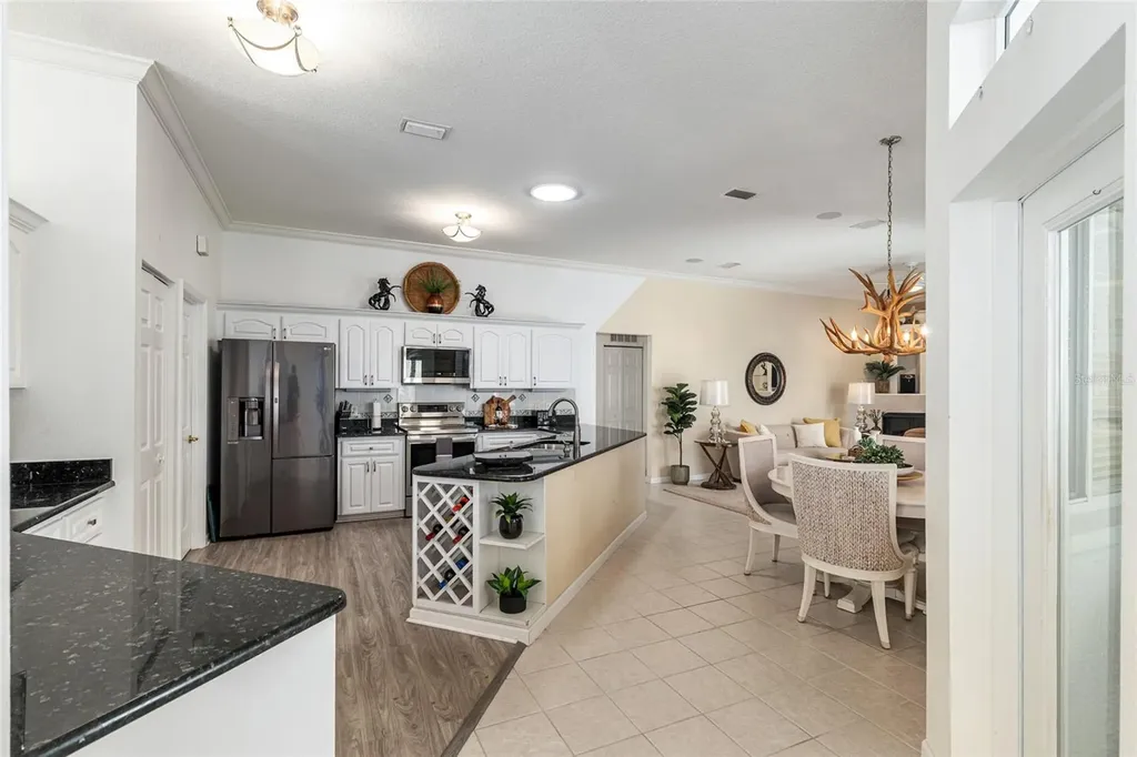 5711 NW 25th Loop Ocala FL 34482