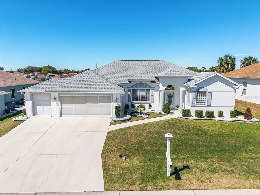 5711 NW 25th Loop Ocala FL 34482