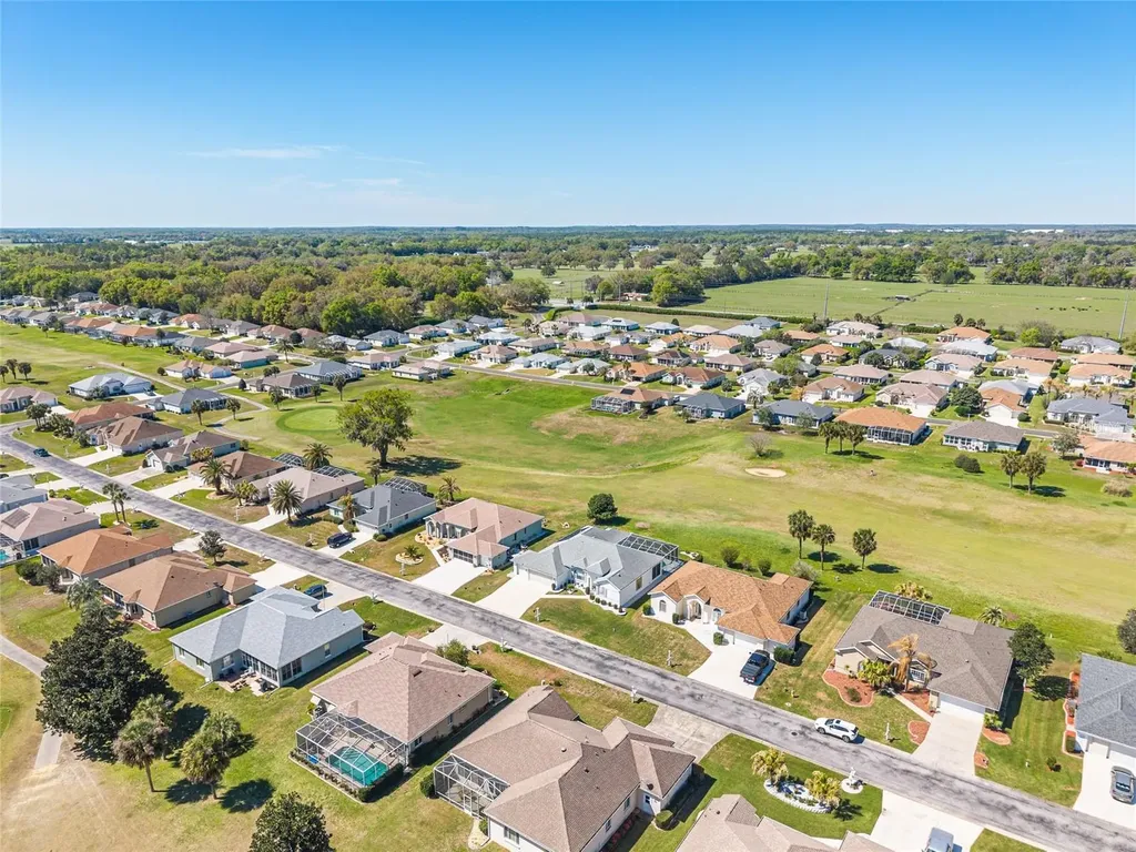 5711 NW 25th Loop Ocala FL 34482