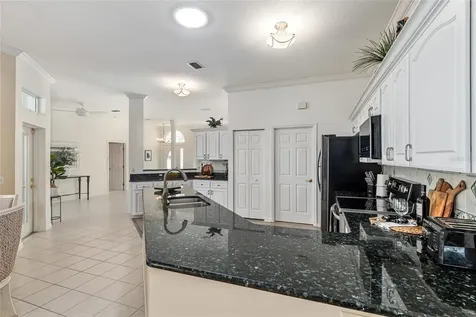 5711 NW 25th Loop Ocala FL 34482