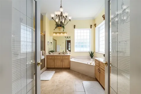 5711 NW 25th Loop Ocala FL 34482