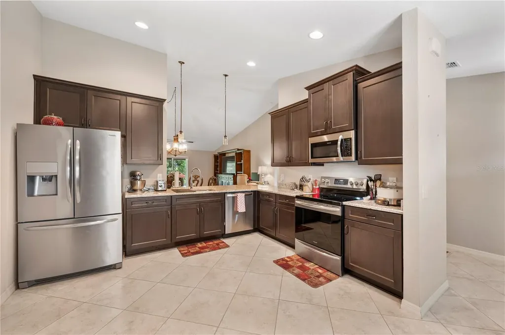 1882 Creeks Vista Boulevard Lakeland FL 33810