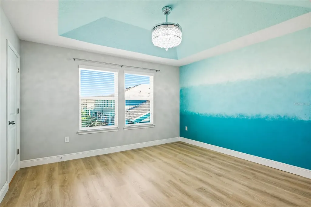 1008 Mango Court Oldsmar FL 34677