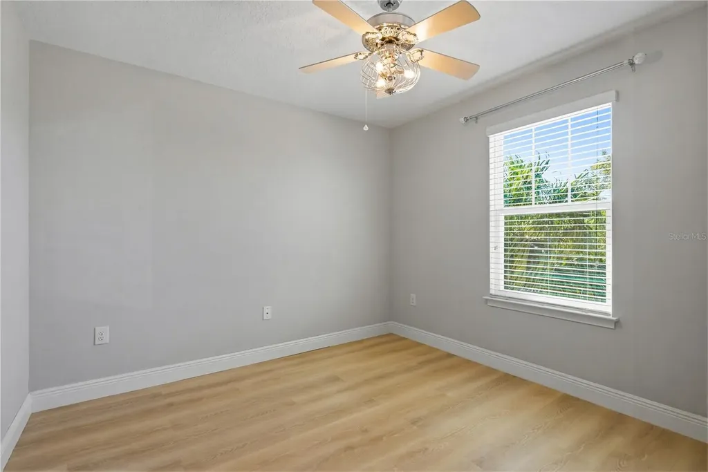 1008 Mango Court Oldsmar FL 34677