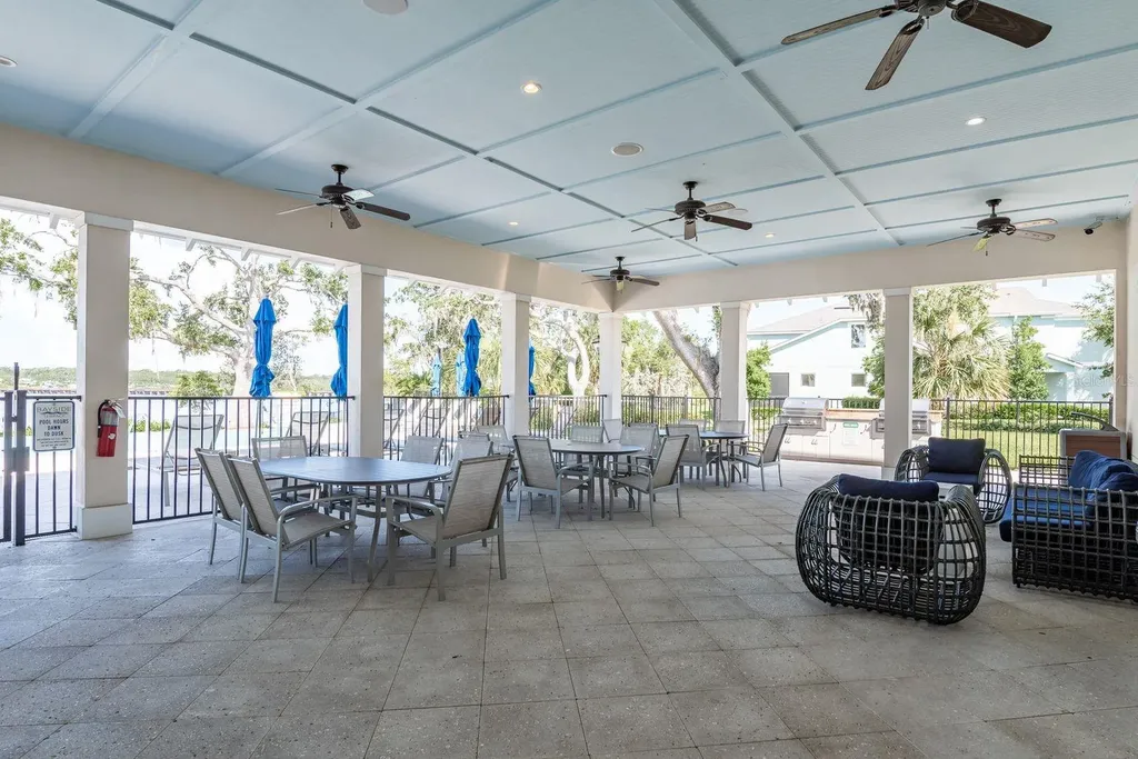1008 Mango Court Oldsmar FL 34677