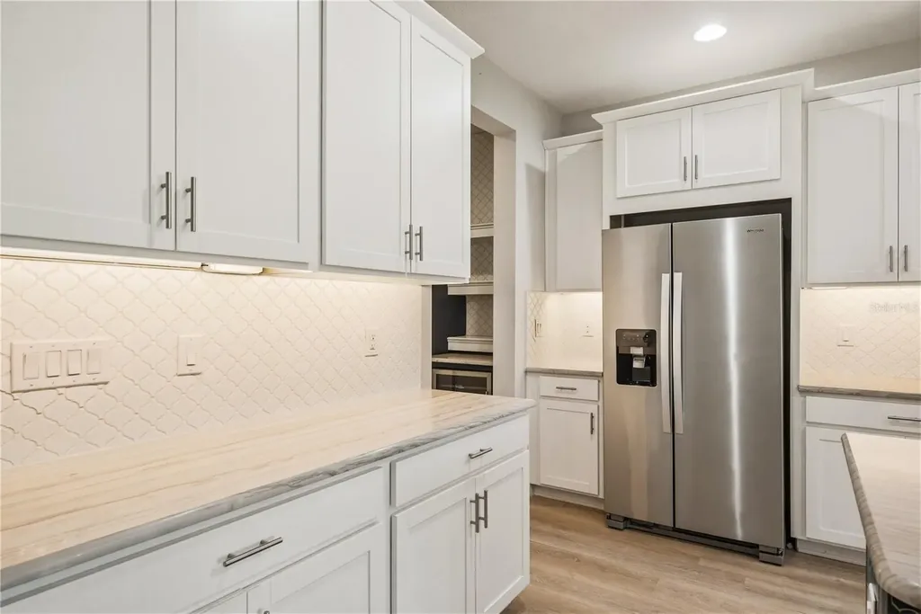 1008 Mango Court Oldsmar FL 34677