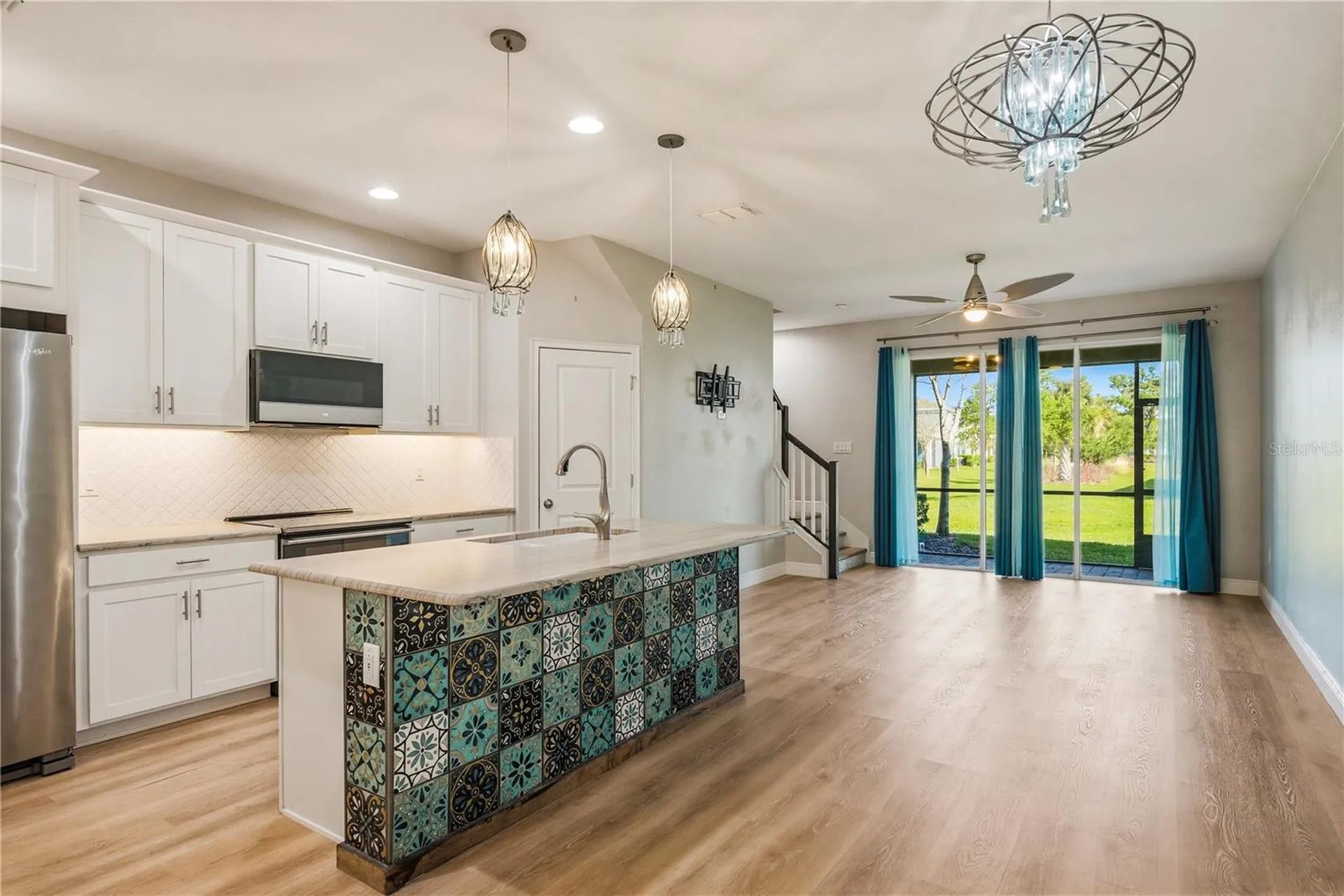1008 Mango Court Oldsmar FL 34677