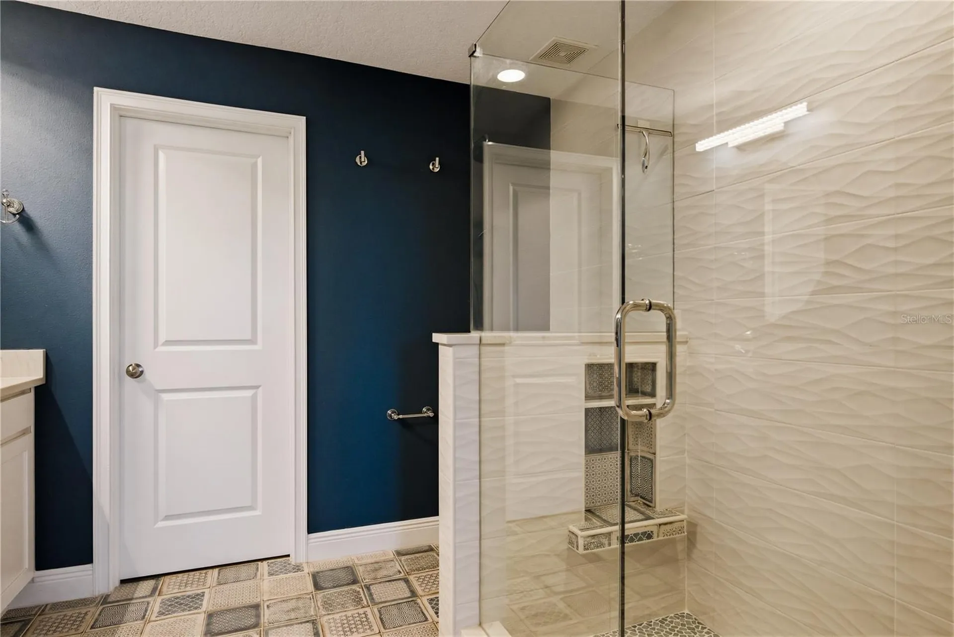 1008 Mango Court Oldsmar FL 34677