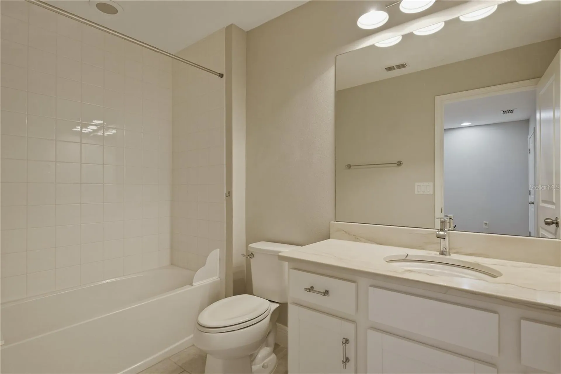 1008 Mango Court Oldsmar FL 34677